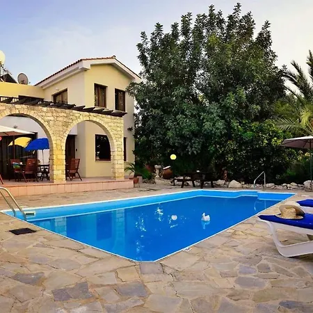 Solon Villa