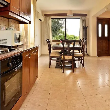 Solon Villa